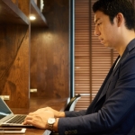 営業戦略と逆張りの発想と流行アンテナ